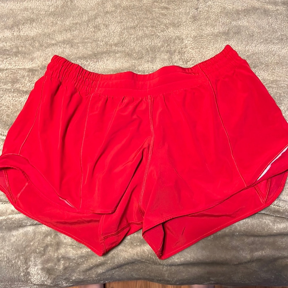 Red Hotty Hot Lululemon shorts 4’ size 12